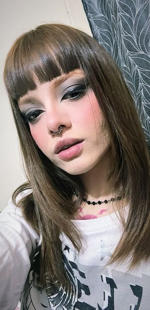 Model - abby_jones ass