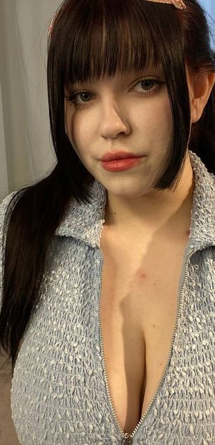 Model - Your_Lilith blowjob