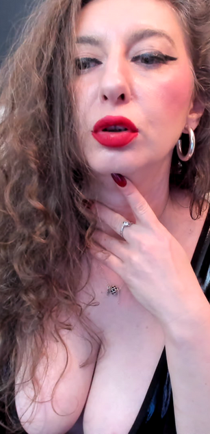 Model - MissKaliAnia fetish