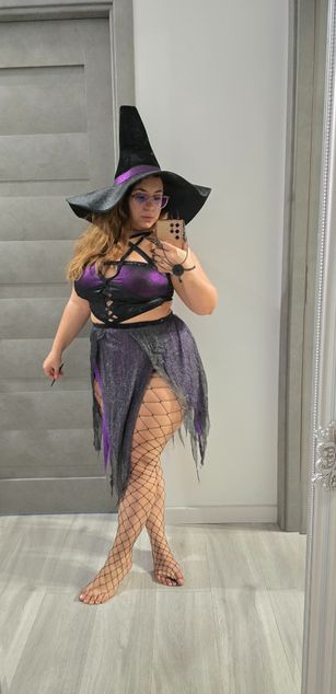 Model - Miss Kinky Michelle bigtits