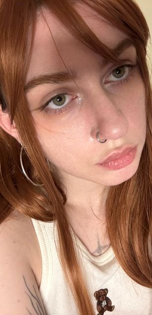 Model - mary jane horny