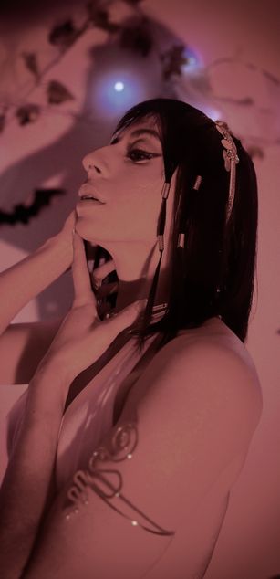 Model - Eleven Kina Cooper deepthroat