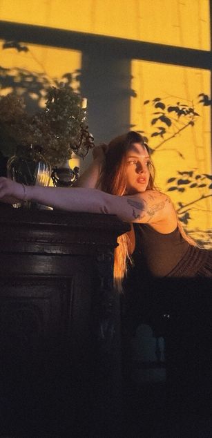 Model - LinaRose bdsm