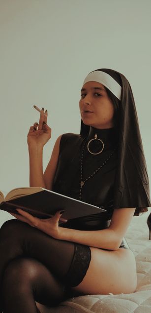 Model - ameliasmith dominatrix