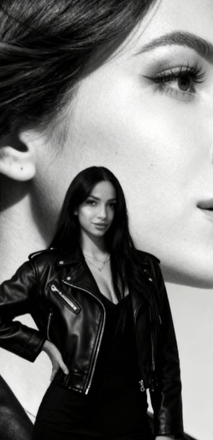 Model - Vickie_Anastasia legs