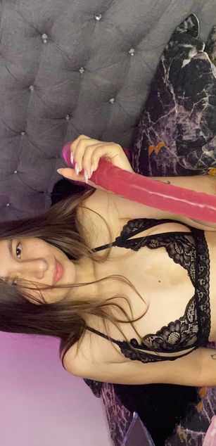 Model - Aixa Miller fastresponse