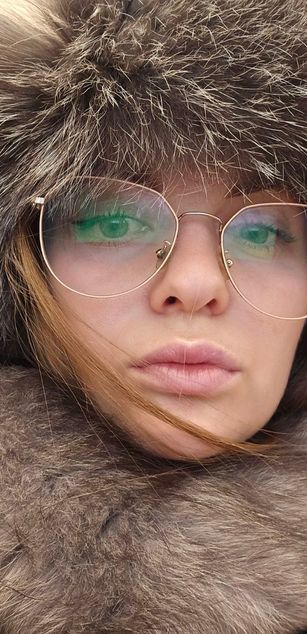 Model - LilyDolly69 boobs