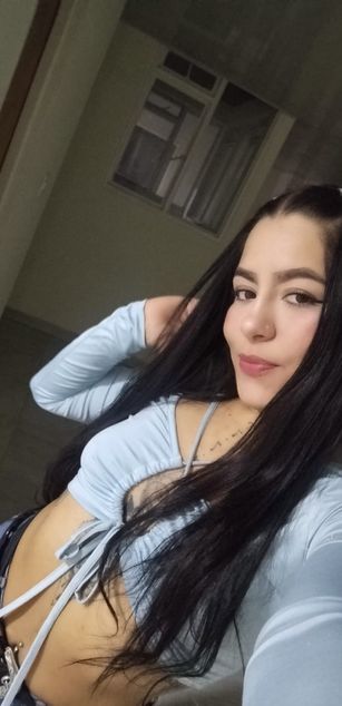 Model - JoyHills blowjob