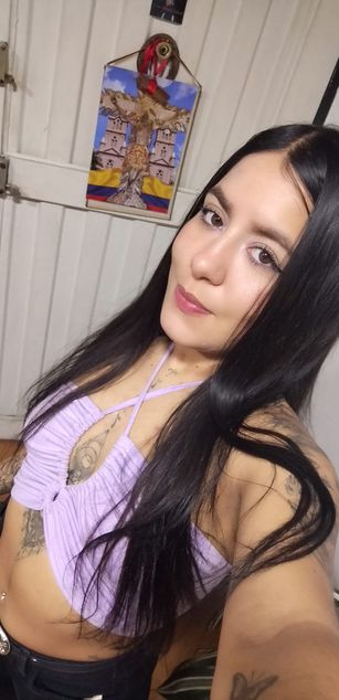 Model - JoyHills blowjob