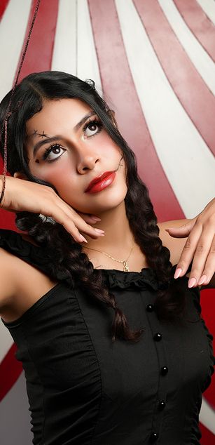 Model - DANI blowjob