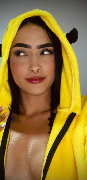 Model - Elisa Peters roleplay