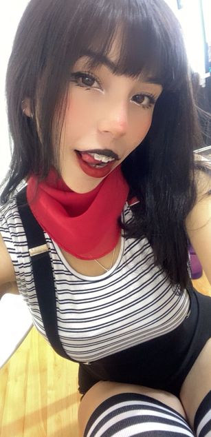 Model - bella star blowjob