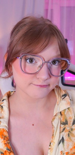 Model - Sonya blowjob