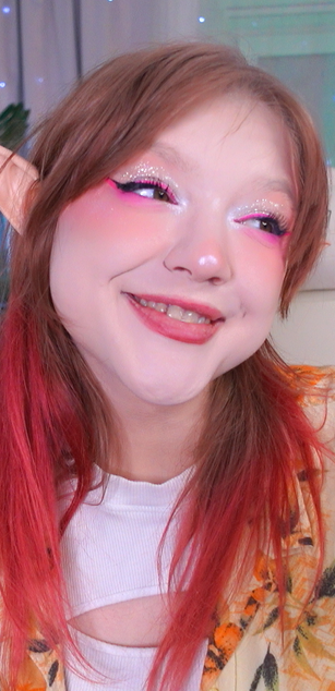 Model - Sonya blowjob