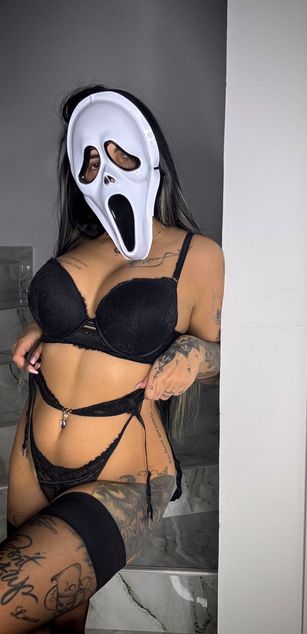 Model - GipsyGoddess femdom