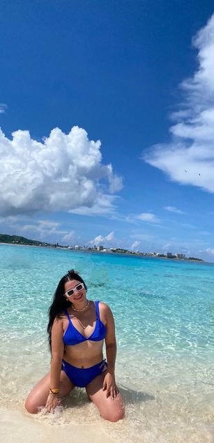 Model - Iris Moira blowjob