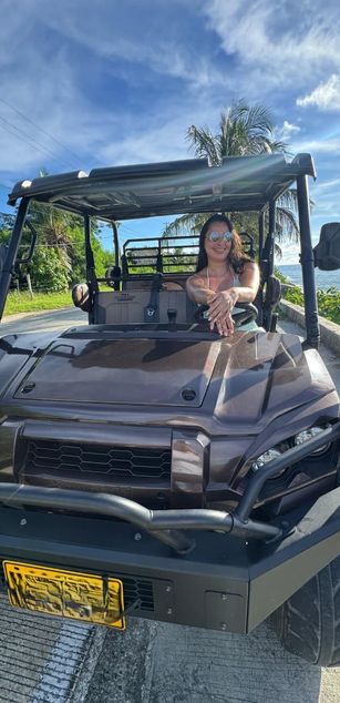 Model - Iris Moira blowjob