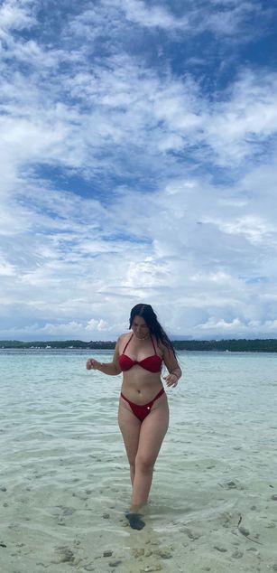 Model - Iris Moira blowjob