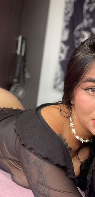 Model - Lexxiee Haze sexy