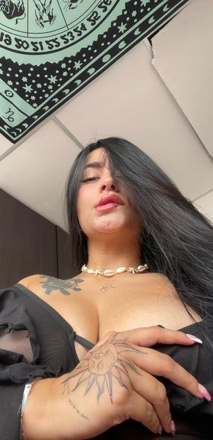 Model - Lexxiee Haze sexy