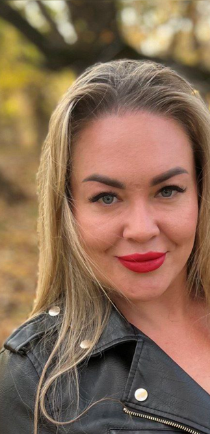 Model - Klubnichka girl