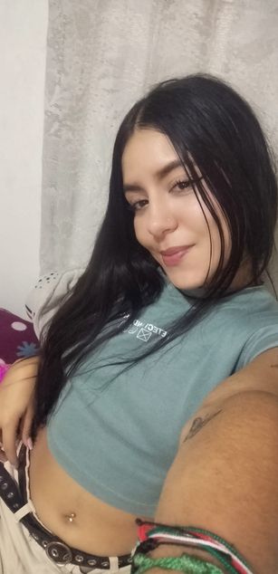 Model - JoyHills blowjob