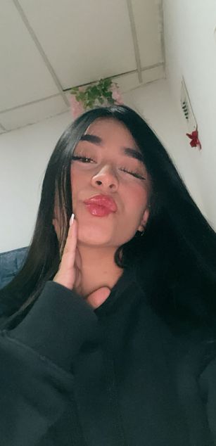 Model - Lexxiee Haze sexy