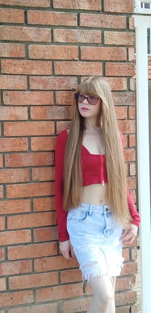 Model - Laila sensual