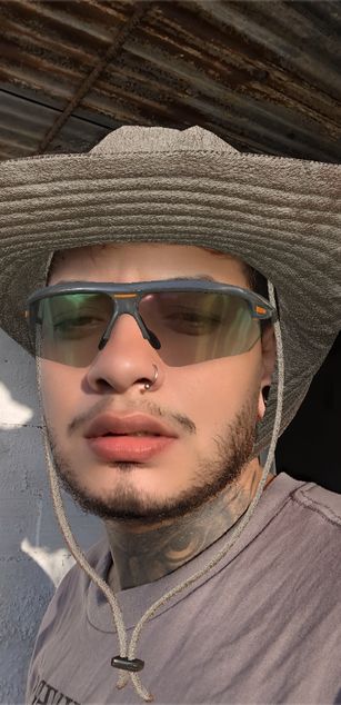 Model - Neythan fetish