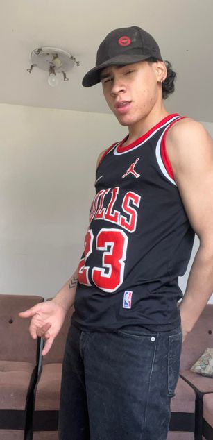 Model - Poysonsam bigass