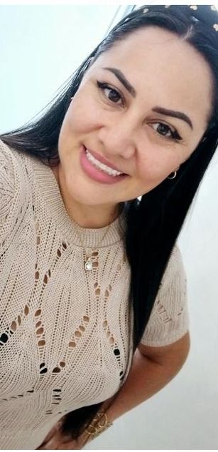 Model - evaroose curvy