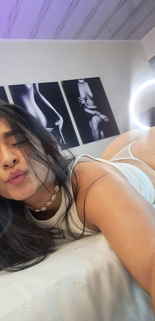 Model - Lexxiee Haze sexy