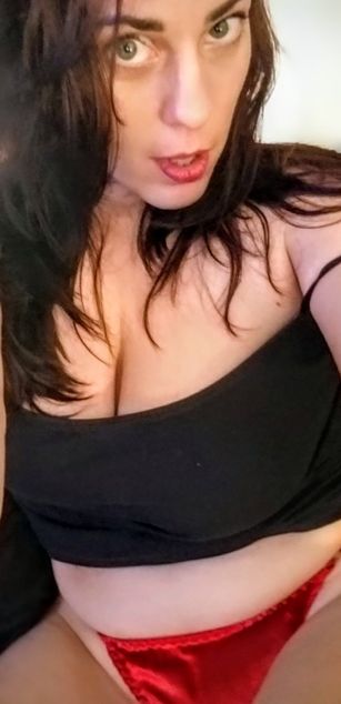 Model - HornyWetFun taboo