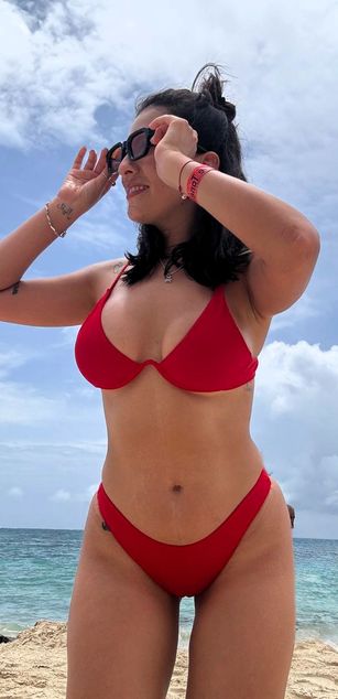 Model - Luna Carter JOI