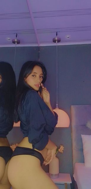 Model - Noa Dream bigtits