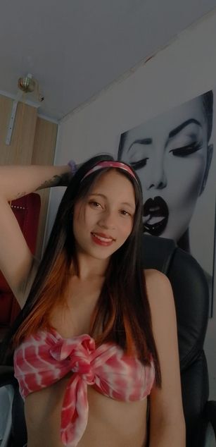 Model - Noa Dream bigtits