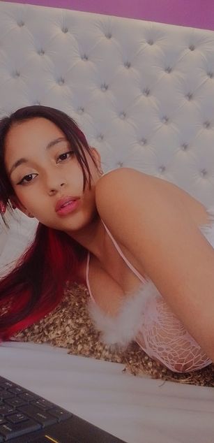 Model - Noa Dream bigtits