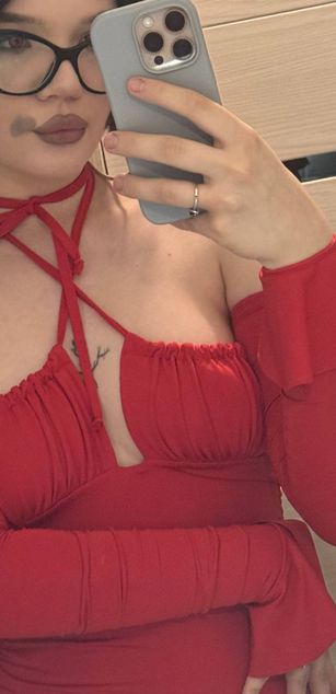 Model - Ineta beautiful