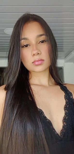 Model - Lucy Owens roleplay