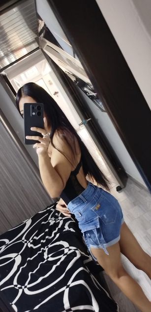 Model - Lucy Owens roleplay