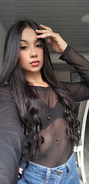 Model - Lucy Owens roleplay