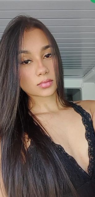 Model - Lucy Owens roleplay