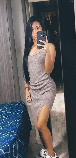 Model - Lucy Owens roleplay