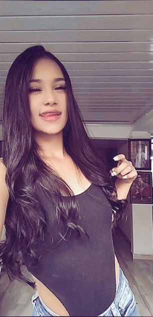 Model - Lucy Owens roleplay