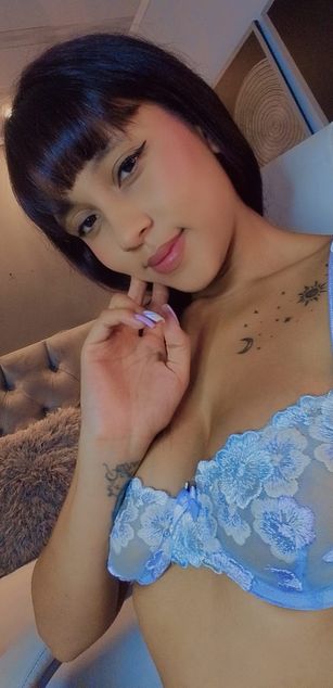 Model - Noa Dream bigtits