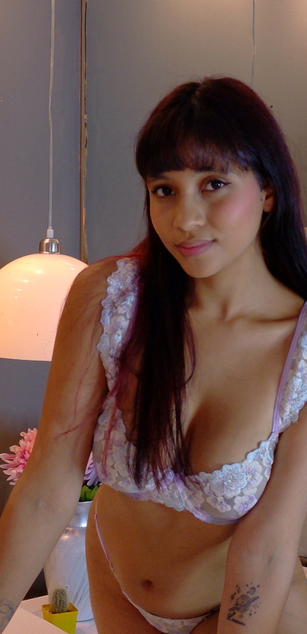 Model - Noa Dream bigtits