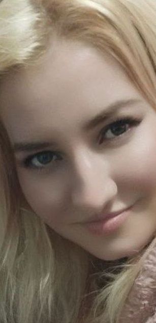 Model - Xenia07 dildo