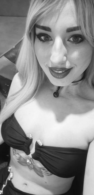 Model - AubreyRock blowjob