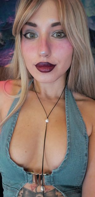 Model - AubreyRock blowjob