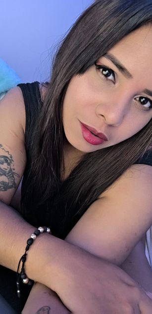 Model - Shenner latina